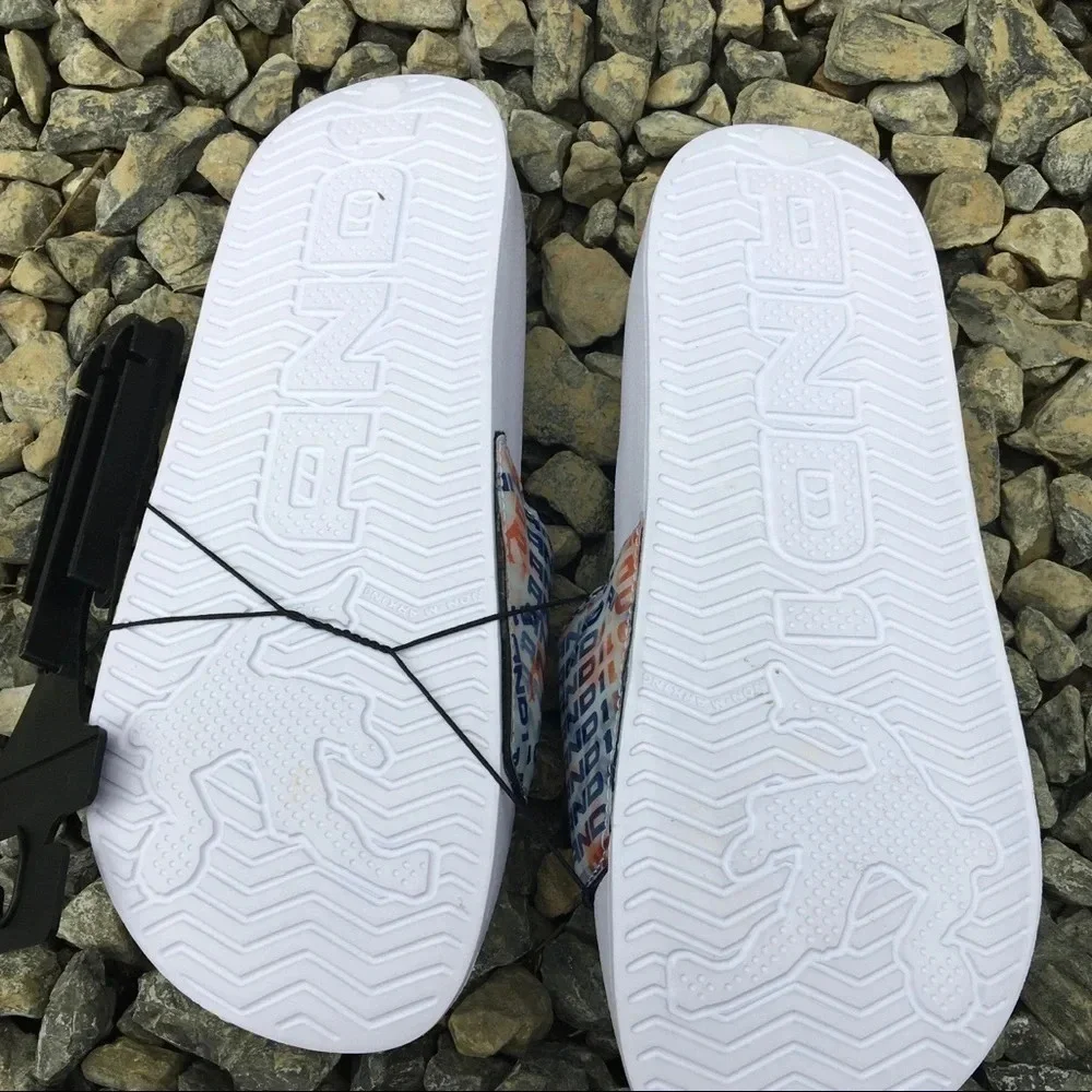 And 1 Men’s Holographic Multiclor Sport Slides Men’s Size 9 NWT